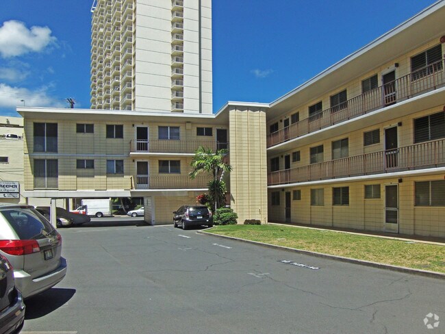 Building Photo - Kalakaue Terrace