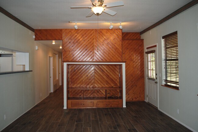 Building Photo - 13019 W Adams Ave