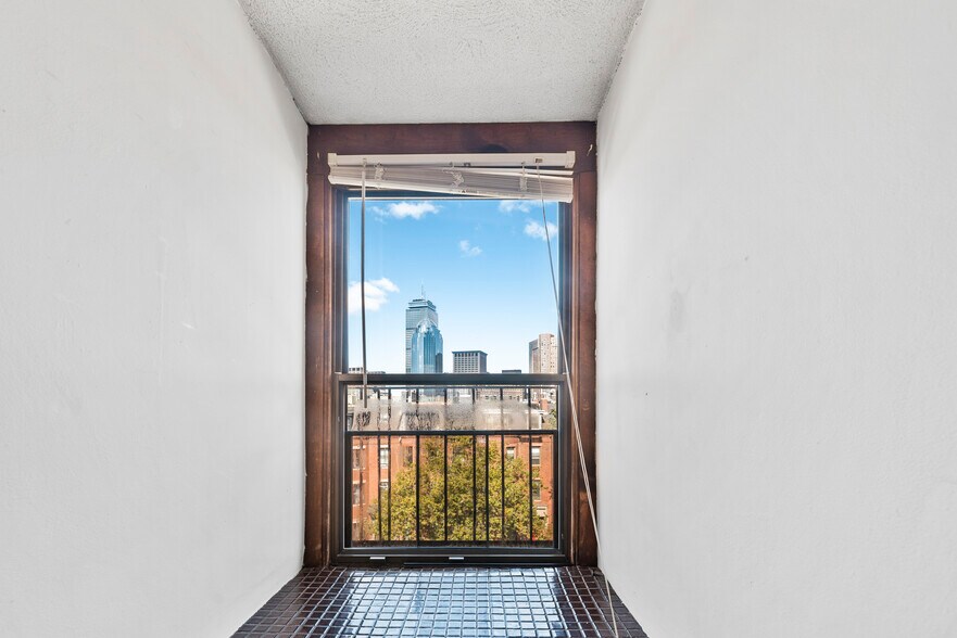 Prudential View - 660 Tremont St