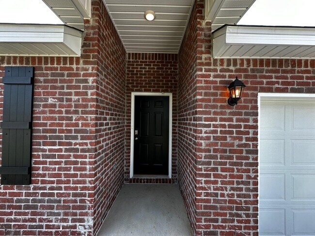Building Photo - 2551 Arbordale Lp