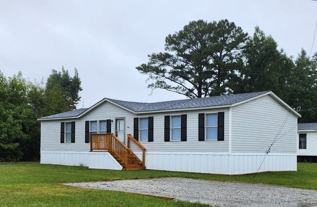 Building Photo - Coming Soon (December 2025)!! Beautiful 3 bedroom, 2 bath mobile home