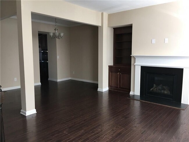 Dining Room - 812 Ivy Vine Way