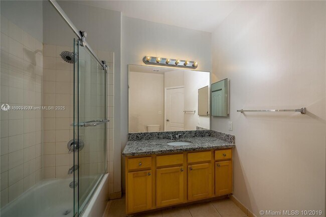 Building Photo - 6001 SW 70th St