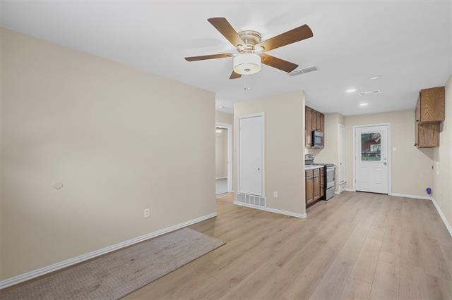 Building Photo - 2801 Skyline Dr