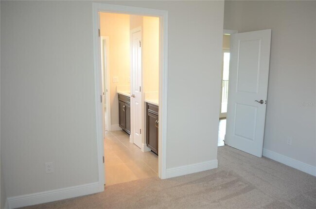 Building Photo - 35482 Big Hawk Dr