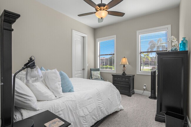 Building Photo - 9325 Vercelli Ct