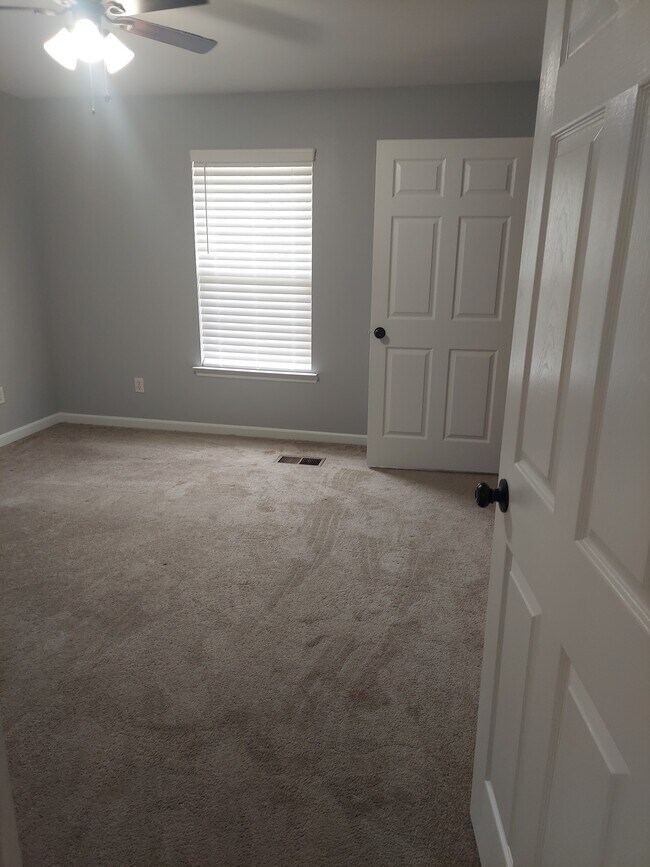 Bedroom 2 - 1438 Vance Rd