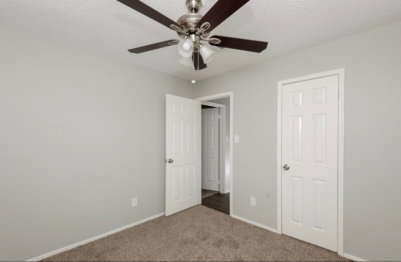 Building Photo - 3707 Seville Ln