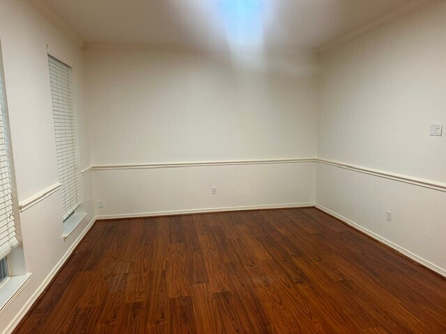 Building Photo - 1030 Forestburg Dr