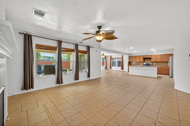 Building Photo - 16547 Lanesborough Dr