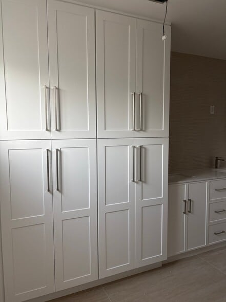 Building Photo - 11911 Stagg St