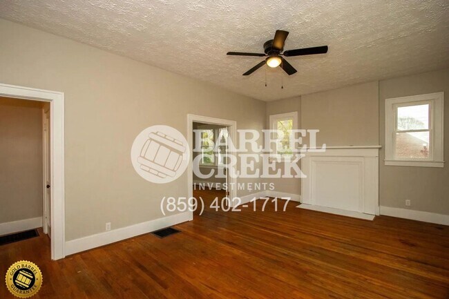 Building Photo - 2-Bedroom 1-Bath + Bonus room