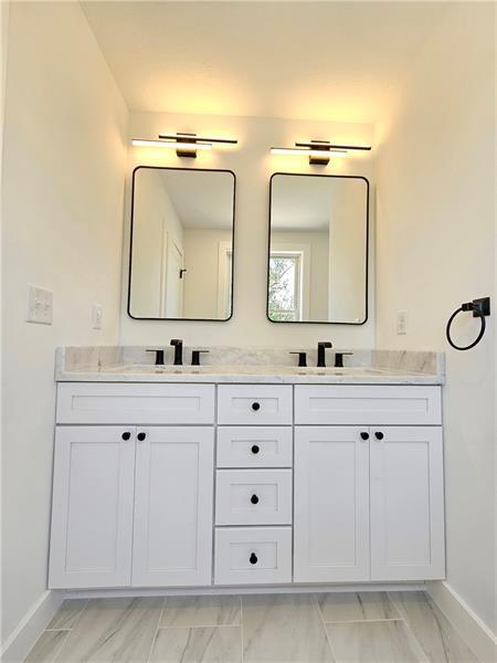 Building Photo - 225 Wilbert St