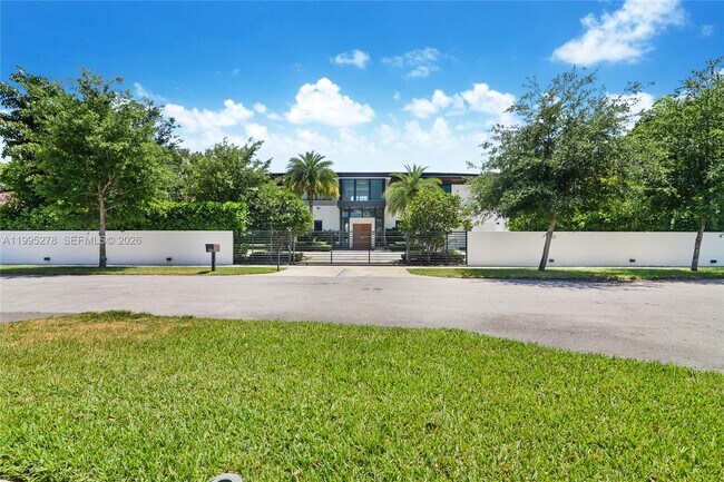 Building Photo - 7210 S Prestwick Pl