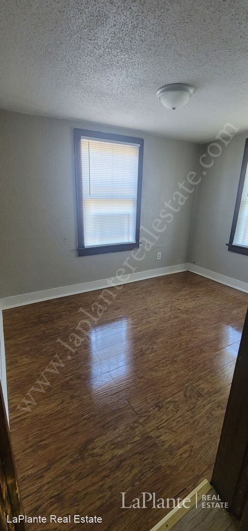 Building Photo - 3 br, 1 bath House - 3588 Stickney Avenue 1