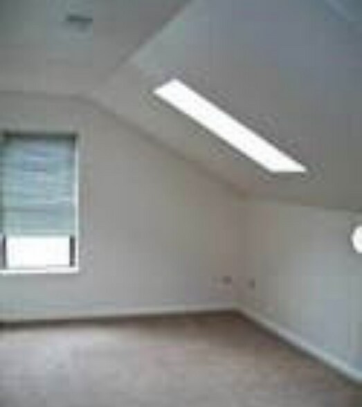 Building Photo - 1304 Liverpool St