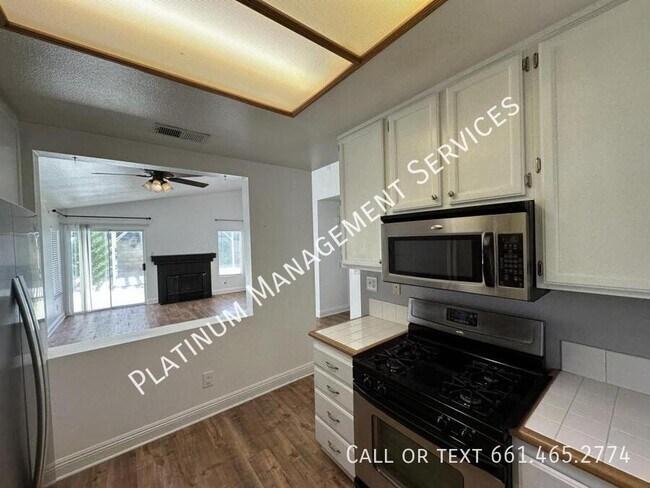 Building Photo - 45712 St Andrews St