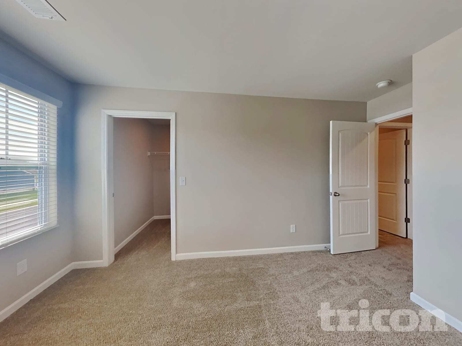 Building Photo - 6941 Sunny Parks Dr