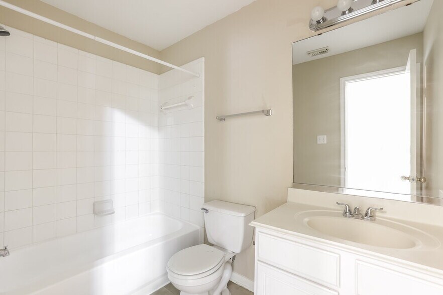 Building Photo - 8019 Scarlet Tanager Dr