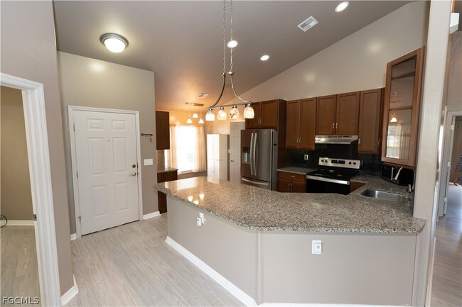 Building Photo - 7500 Cameron Cir