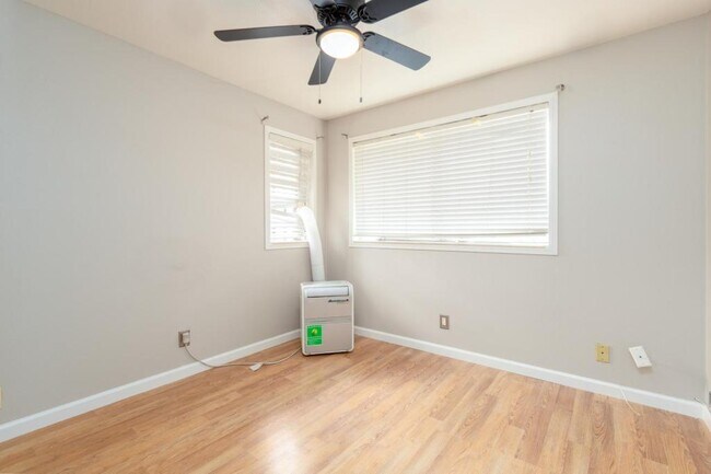 Building Photo - 91-1048 Panapanapuhi St