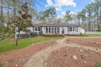 Building Photo - 1881 Armour Bridge Rd