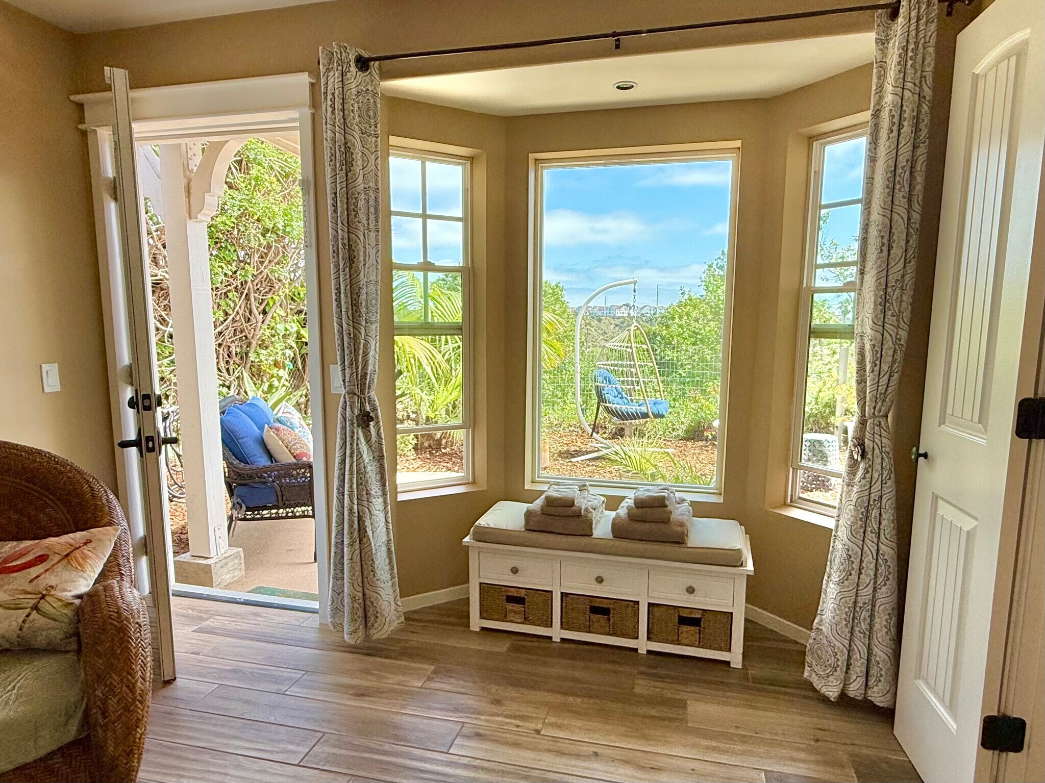 Bay Window and French Door to Back Master Viewing Patio - 1507 San Jose St