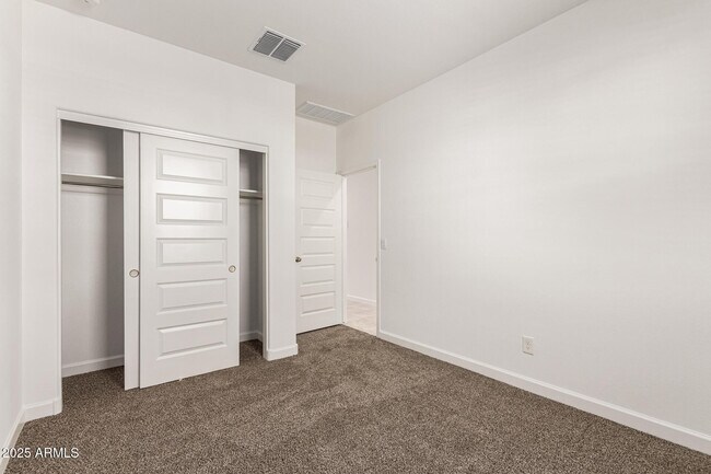 Building Photo - 5507 Mearns Wy