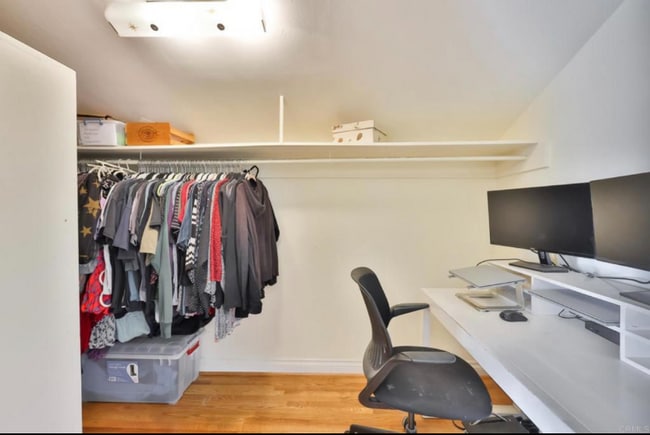 Building Photo - 6206 Pontiac St