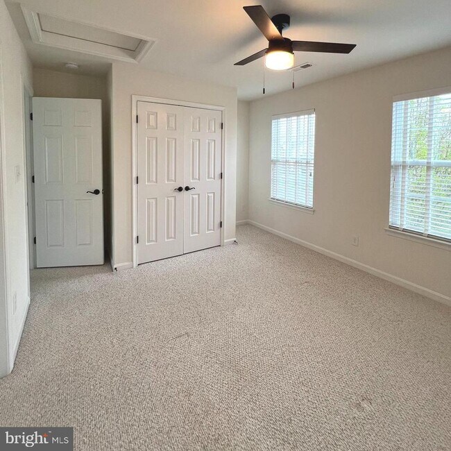 Building Photo - 11705 Hopyard Drive