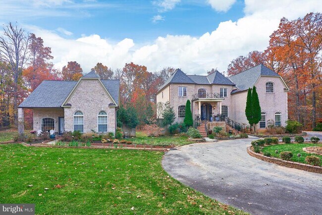 Primary Photo - 12815 Braddock Rd