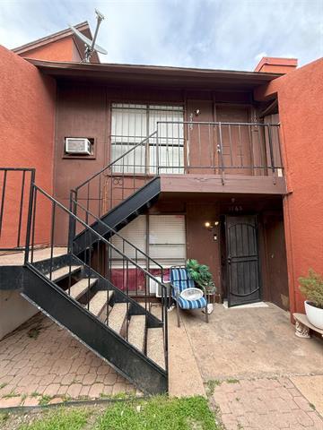 Building Photo - 7152 Fair Oaks Ave