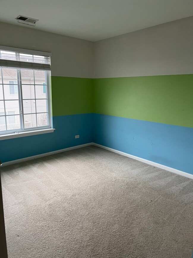 3rd bedroom - 1974 Concord Dr