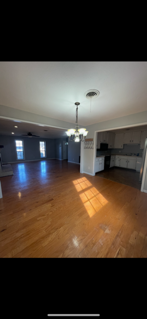 Building Photo - Renovated 4 Bedroom 3 Bath Home for Rent w...