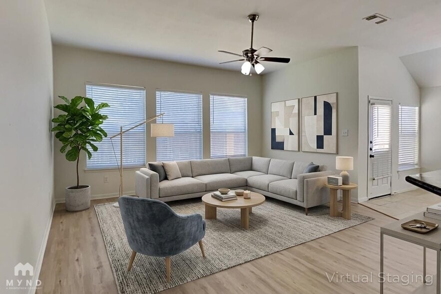 Building Photo - 19215 Mustang Pointe Ln