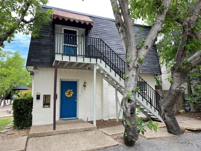 Primary Photo - 3626 Prescott Ave