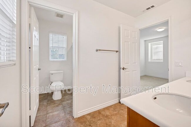 Building Photo - 27411 Lock Haven Ct