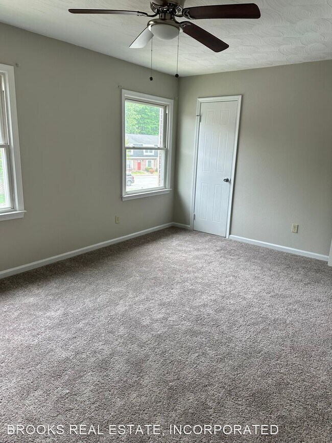 Building Photo - 3 br, 2.5 bath House - 335 Susan Constant ...