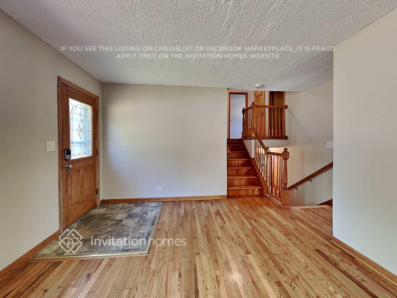 Building Photo - 5015 Prairie Ave