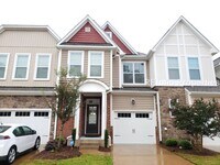 Building Photo - Gorgeous 3 Bedroom, 3.5 Bathroom, 1-Car Ga...