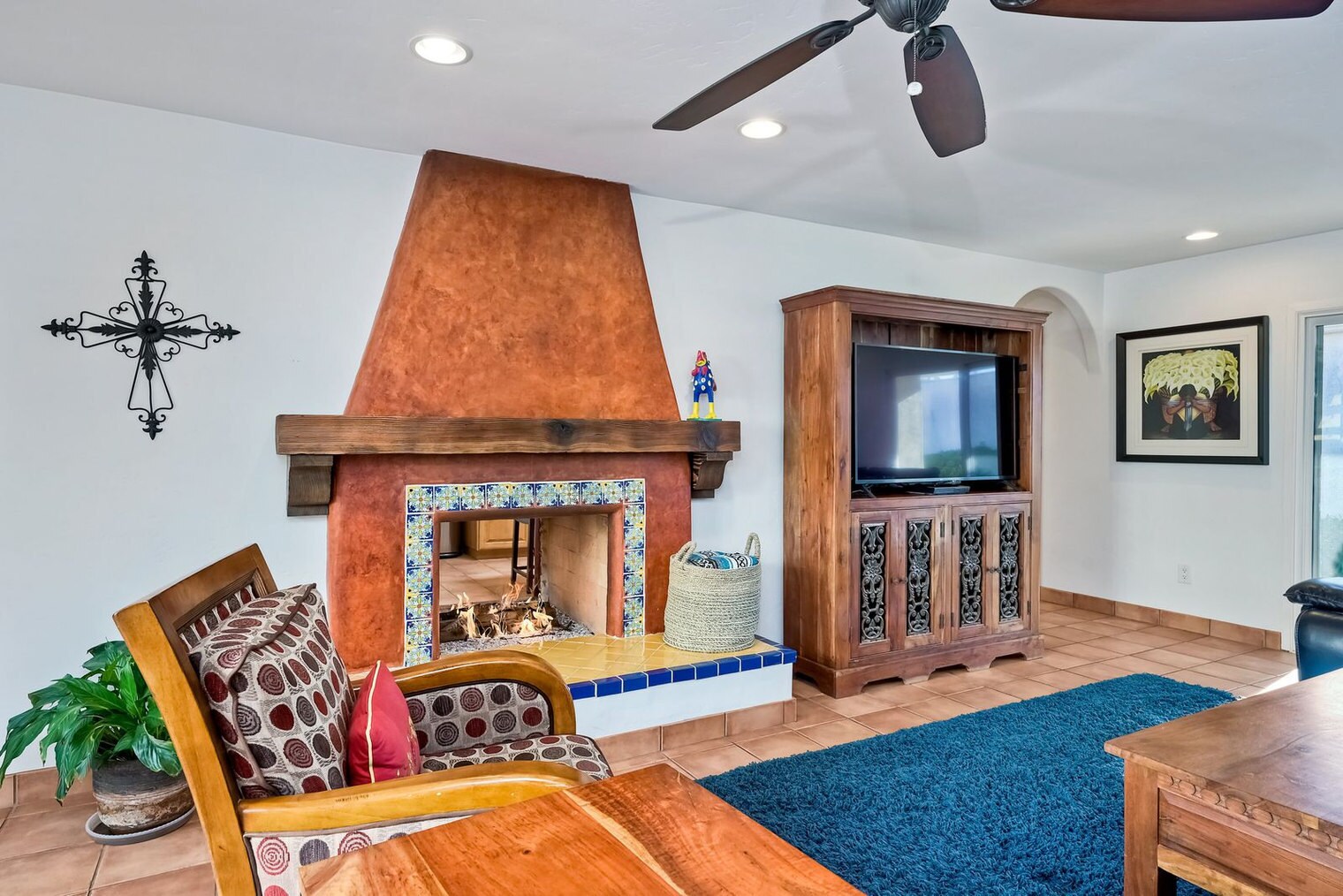 Building Photo - 5100 El Arbol Dr