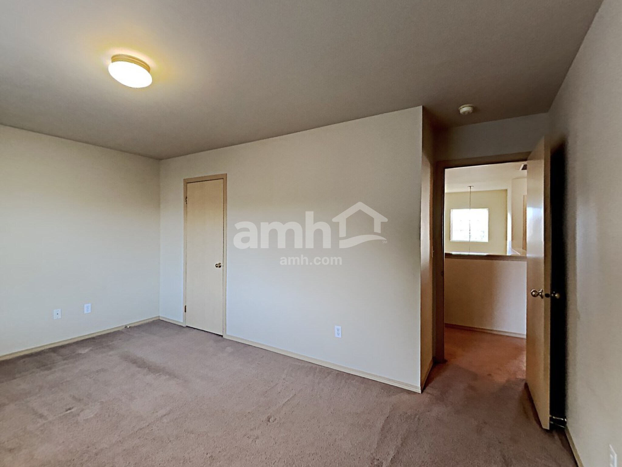 Building Photo - 20507 193rd Avenue Ct E