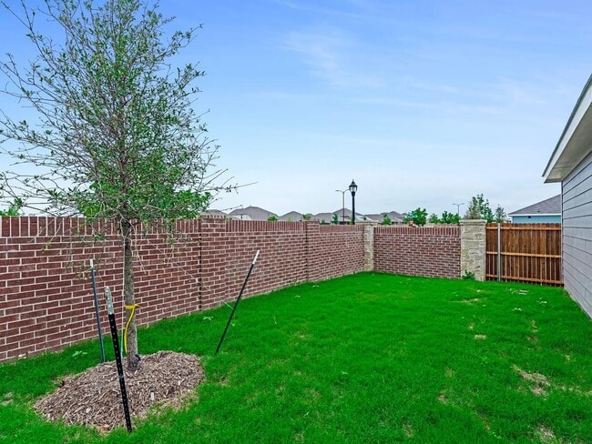 Building Photo - 7109 Gray Wolf Ln