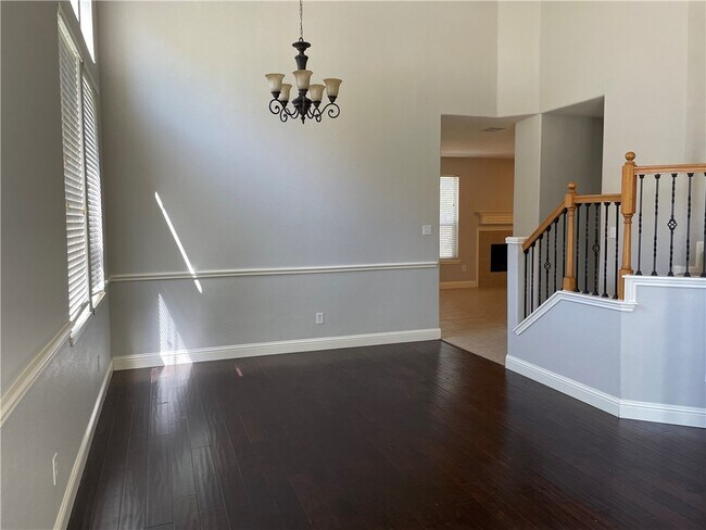 Building Photo - 3610 Eagles Nest St