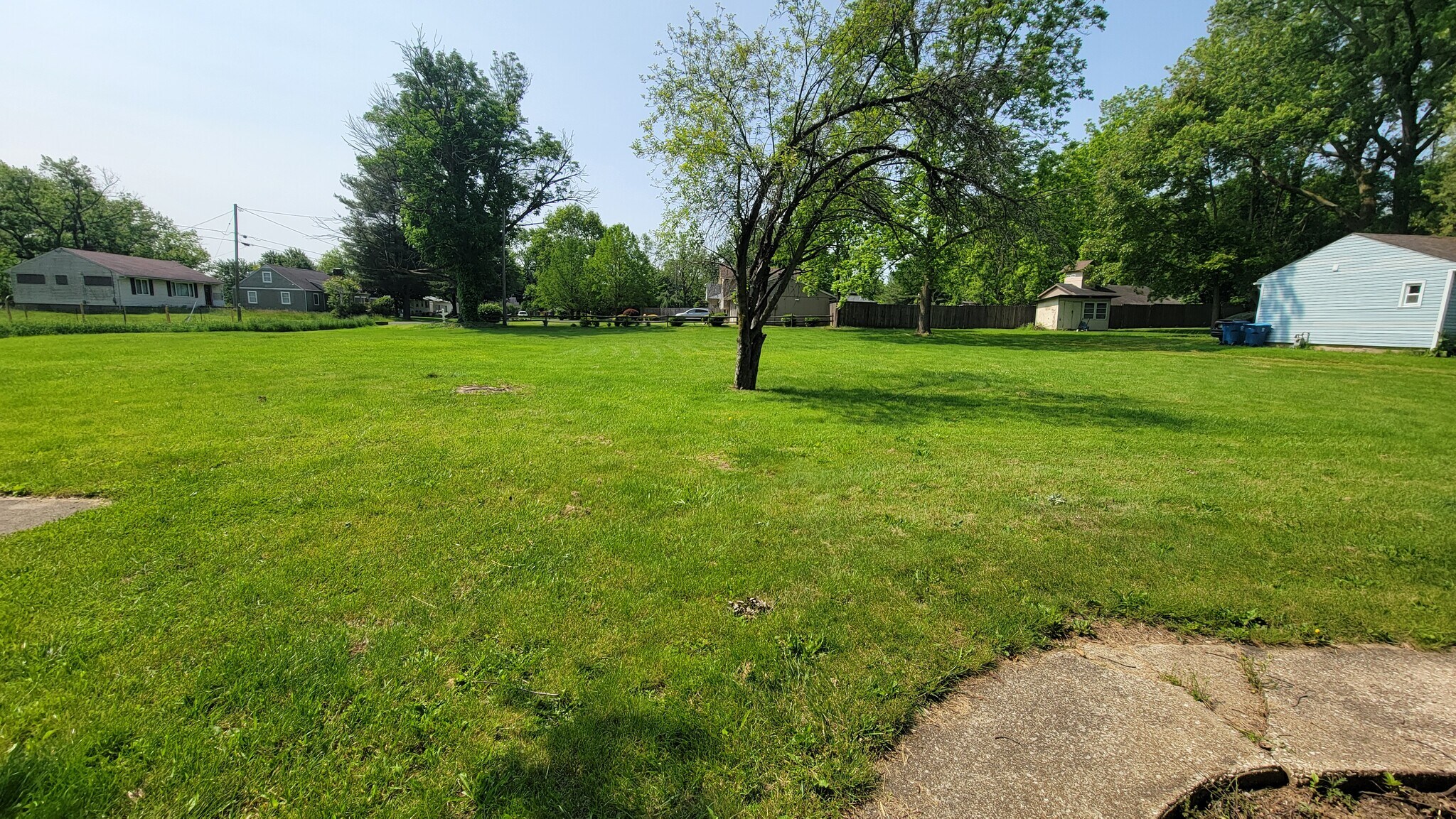 Building Photo - 1804 Ronald Rd