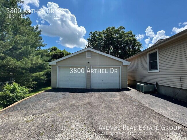 Building Photo - 3800 Arthel Dr
