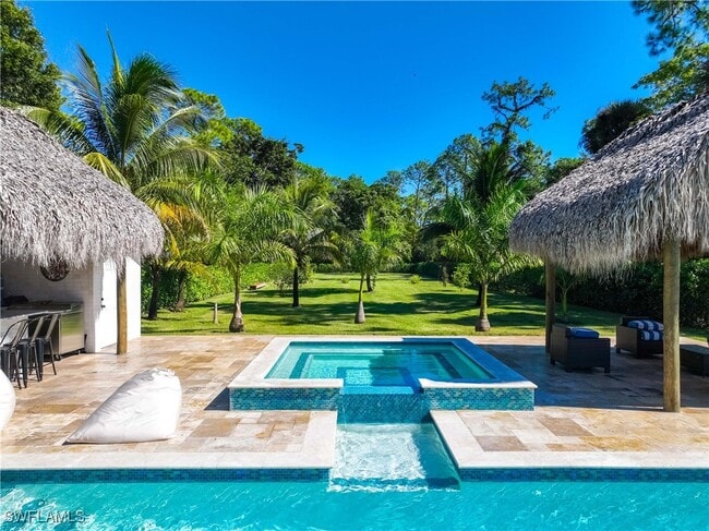 Building Photo - 1890 Oakes Blvd