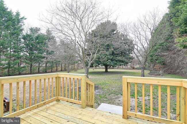 Building Photo - 9401 Surratts Manor Dr