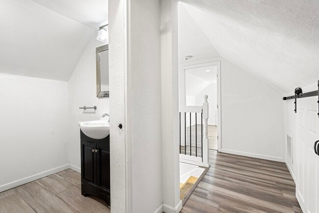 Building Photo - 249 W Main St