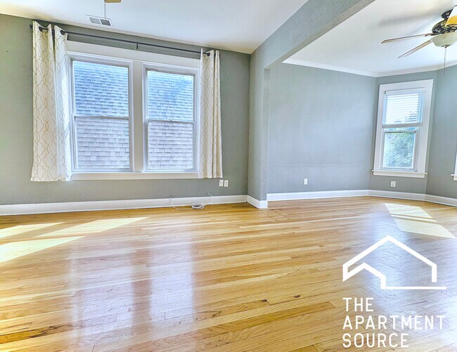 Building Photo - 3927 N Whipple St
